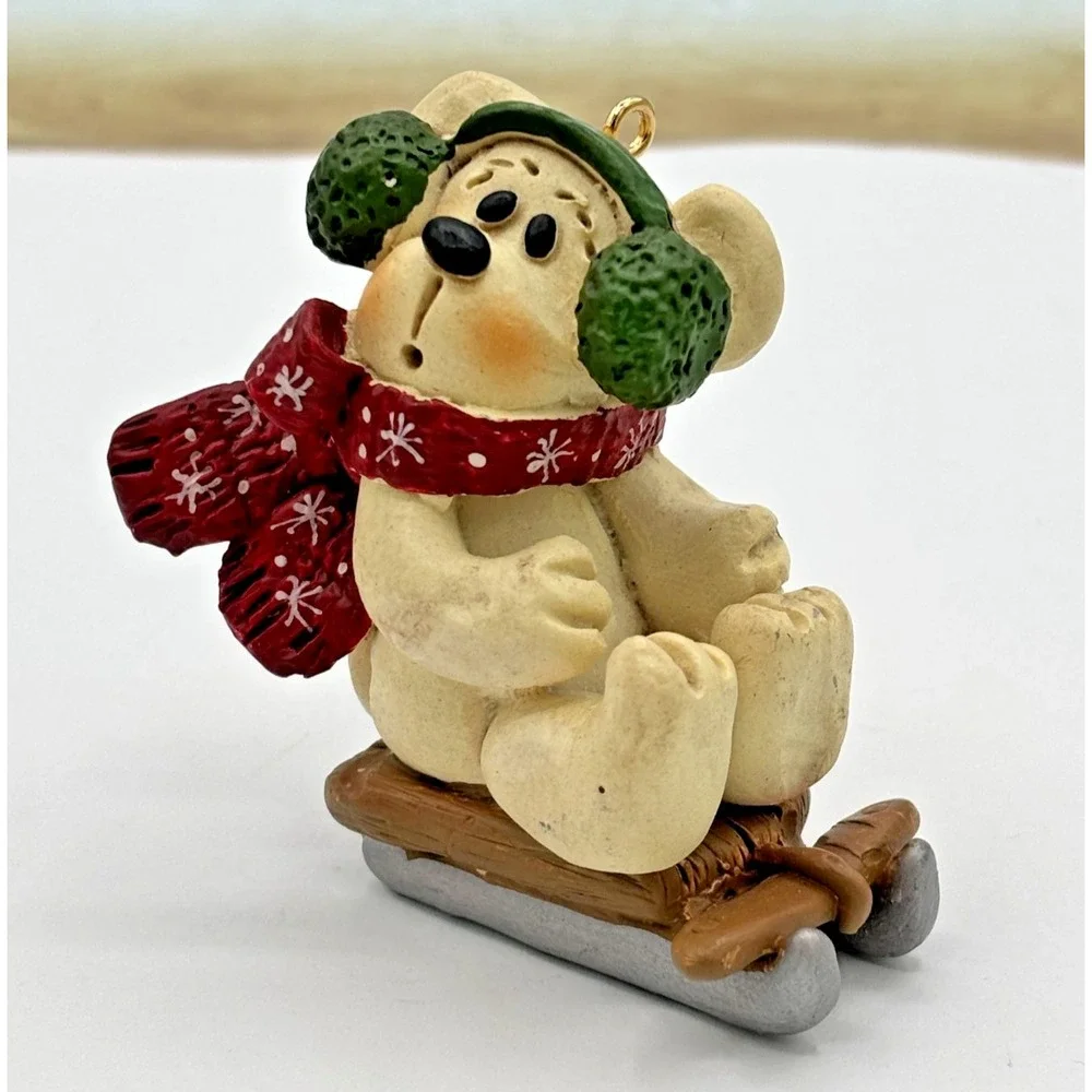 Suzi Skoglund Sledding Snowbear Hand-painted Resin Figure '97 Folk Art Christmas